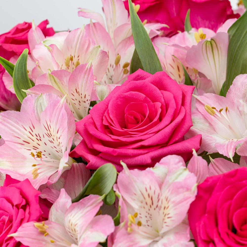 Elegante Composizione di Rose  - Home Decor Tulip recensione e prezzo